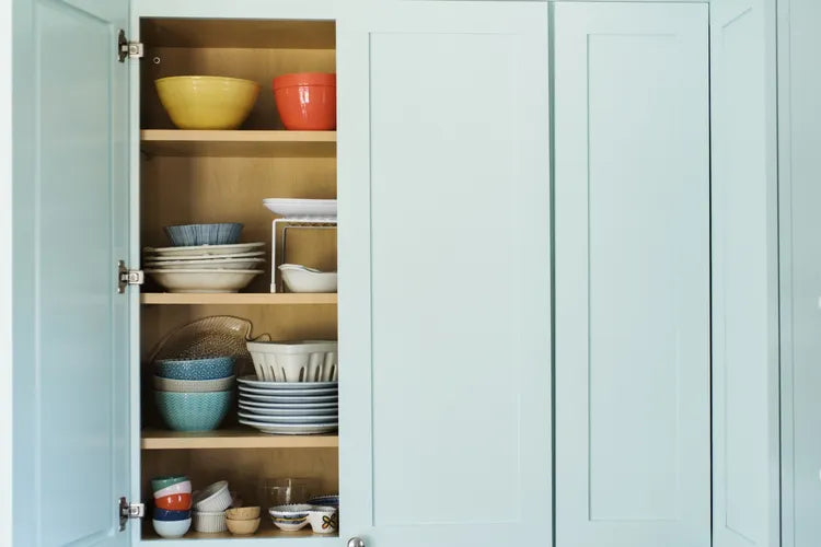 6 Organizing Habits That Make Clutter Harder To Control | Southern Living