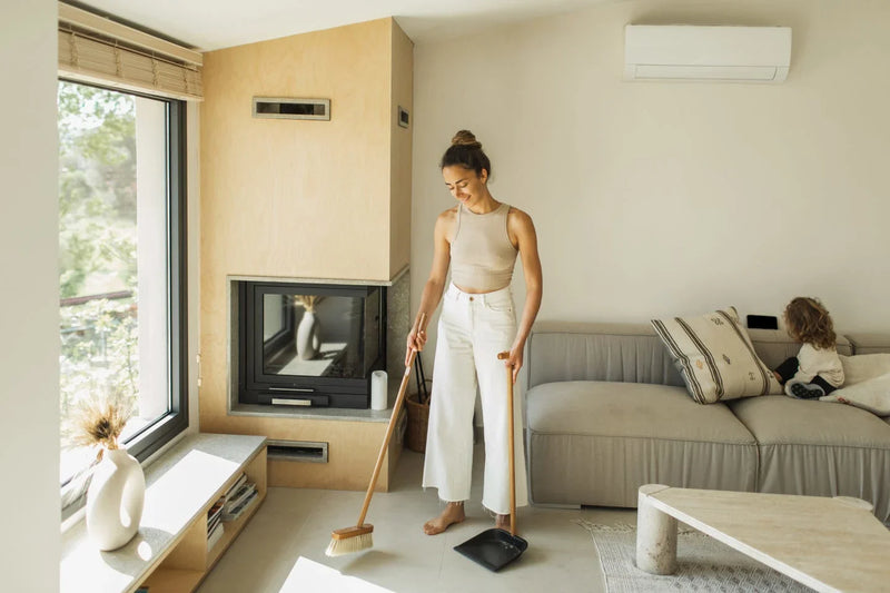 8 Things Cleaning Professionals Always Toss Before Guests Arrive | Yahoolife |