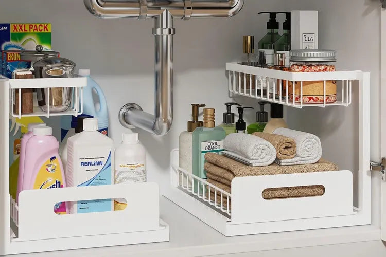 Professional Organizers Share the 16 Clever Items They Use to Store Ingredients, Toiletries, Bed Sheets, and More | Real Simple |
