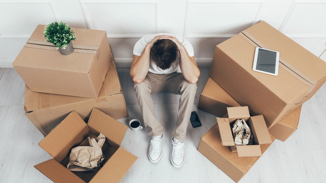 Hack Decks article featuring stress-free unpacking tips to make moving easier and help organize your new home