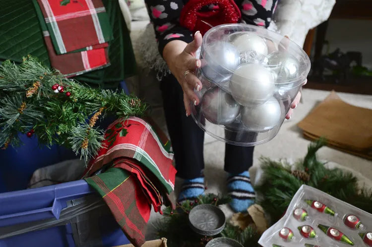 This 1 Tip From A Pro Organizer Has Been A Game Changer For Organizing My Holiday Decor | Southern Living |